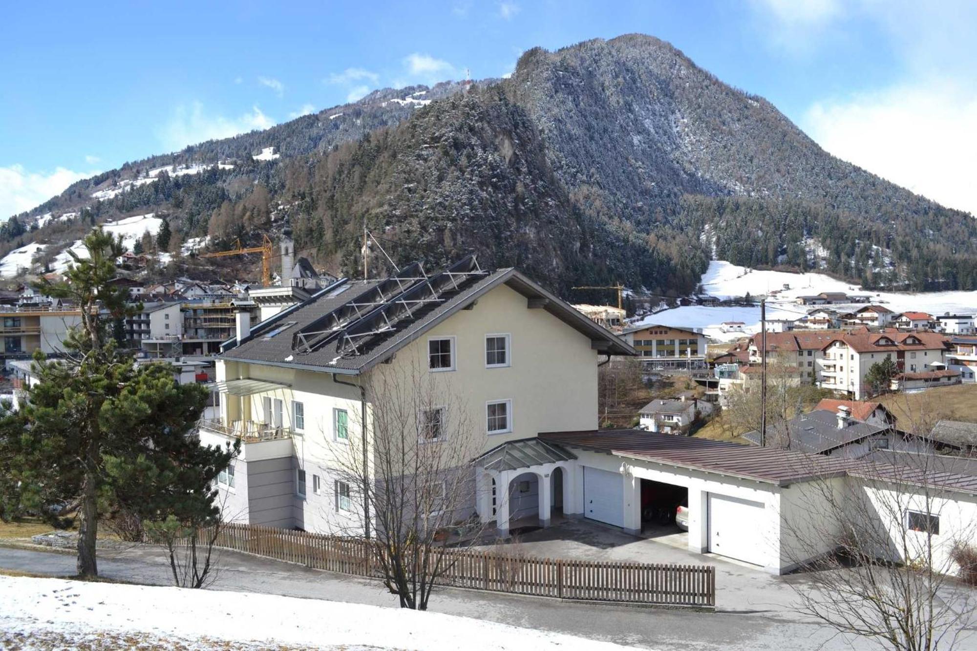 Apart Sonneck Arzl im Pitztal Bagian luar foto